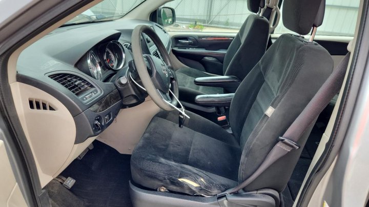 Dodge Grand Caravan SE 2015