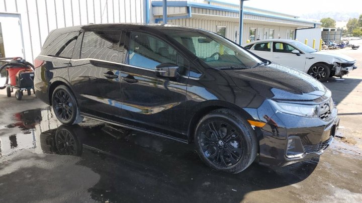 Honda Odyssey SPORT-L 2025