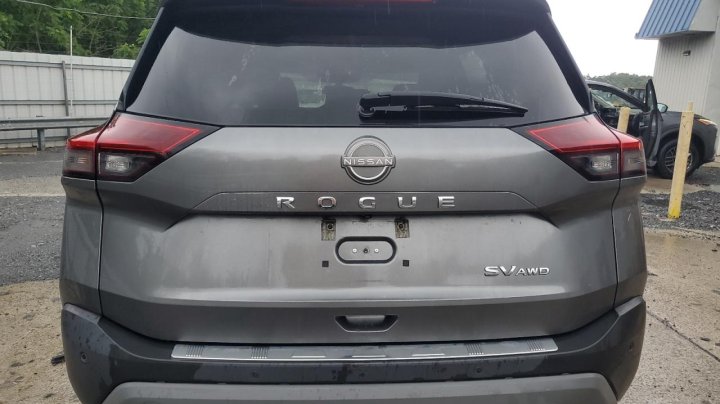 Nissan ROGUE SV 2022