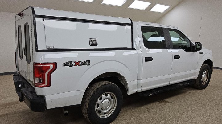 Ford F150 SUPERCREW 2015