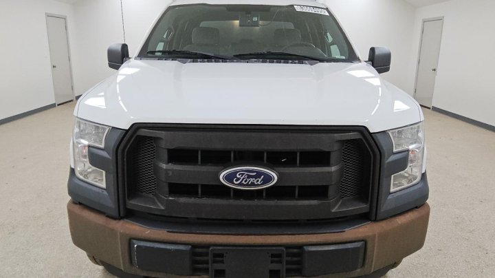 Ford F150 SUPERCREW 2015