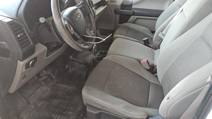 Ford F150 SUPERCREW 2015