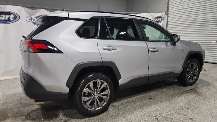 Toyota RAV4 XLE PREMIUM 2022