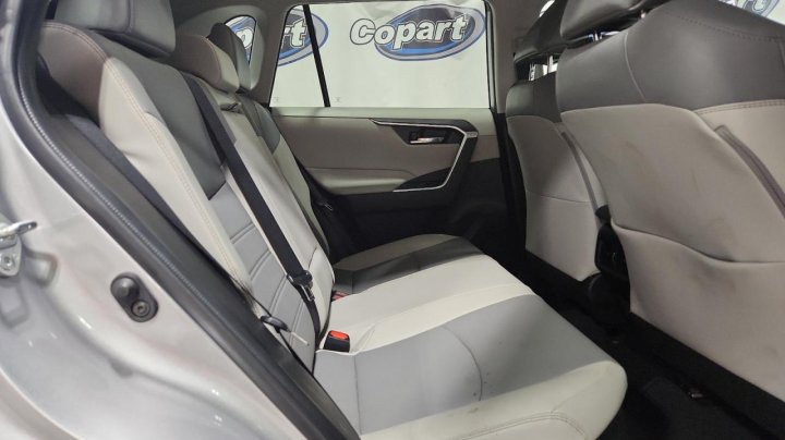 Toyota RAV4 XLE PREMIUM 2022