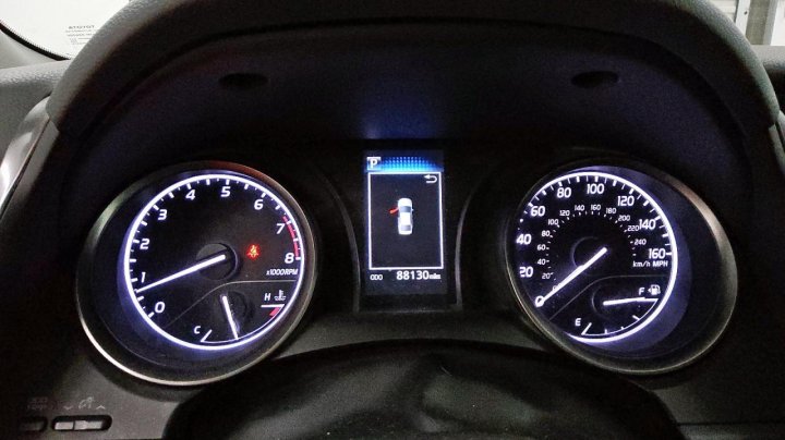 Toyota Camry SE 2021