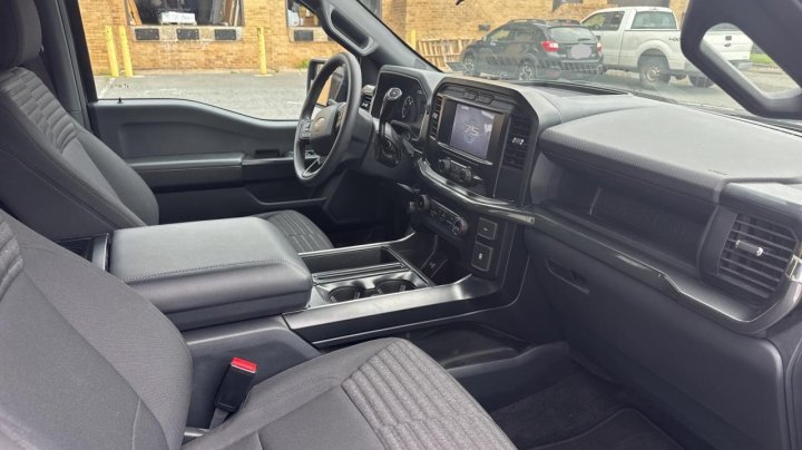 Ford F150 SUPERCREW 2023