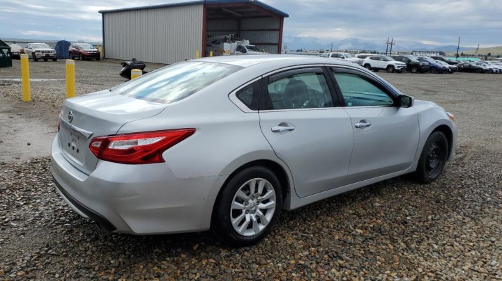 Nissan Altima 2.5 2017