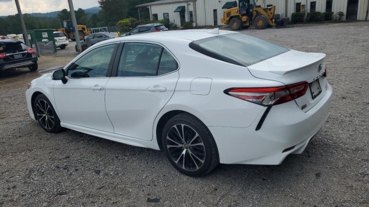 Toyota Camry L 2019