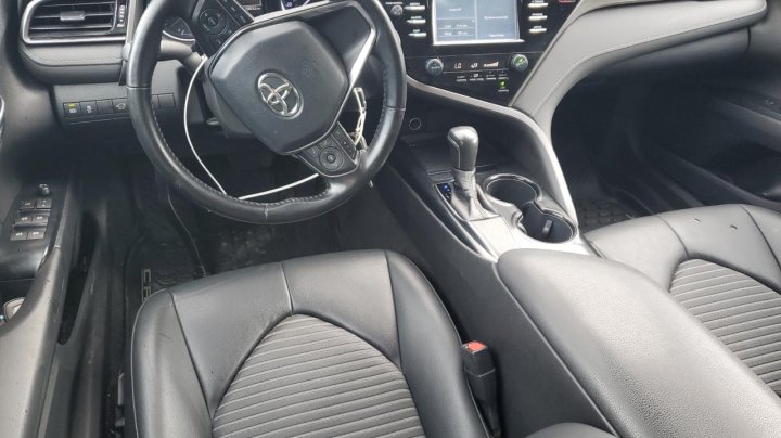 Toyota Camry L 2019