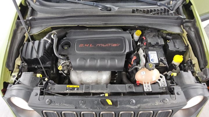 JEEP RENEGADE LATITUDE 2016