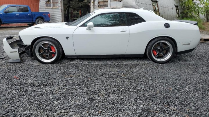 Dodge Challenger  2016