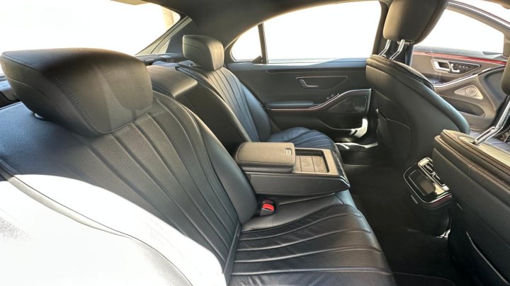 Mercedes-Benz S  2022