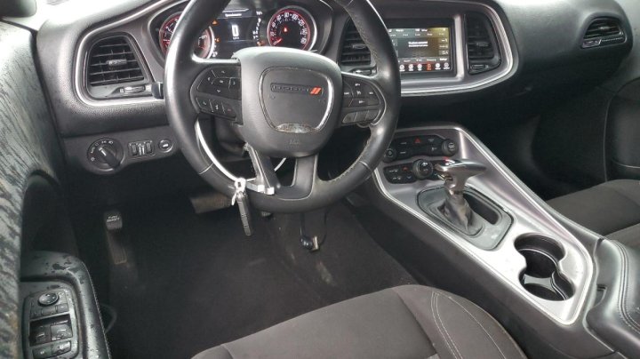 Dodge Challenger  2019