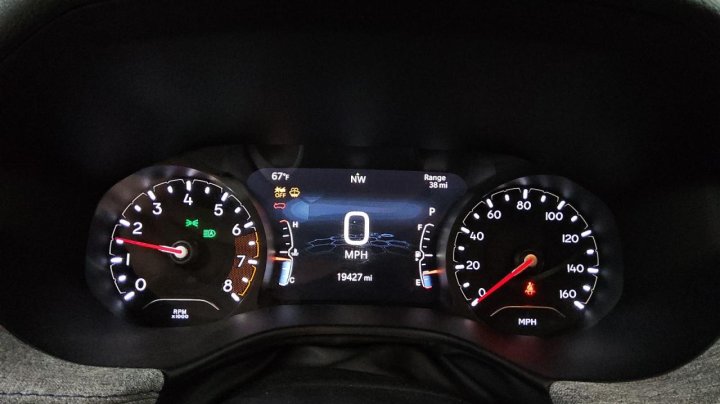 JEEP COMPASS LATITUDE 2024