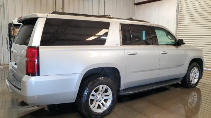 Chevrolet Suburban K1500 LT 2018