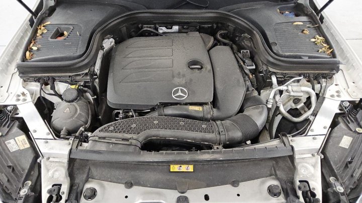 Mercedes-Benz GLC 300 2020