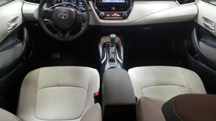 Toyota Corolla LE 2020