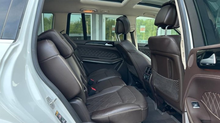 Mercedes-Benz GLS 550 4MATIC 2018