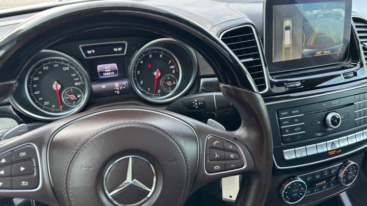 Mercedes-Benz GLS 550 4MATIC 2018