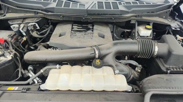 Ford F150 SUPERCREW 2022