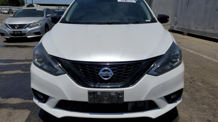Nissan Sentra S 2018