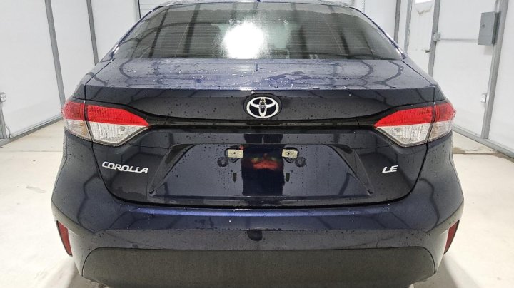 Toyota Corolla LE 2025