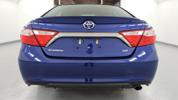 Toyota Camry LE 2016