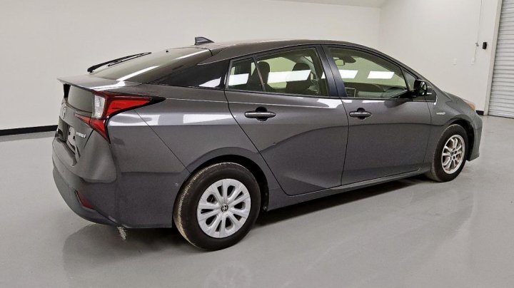 Toyota Prius  2019
