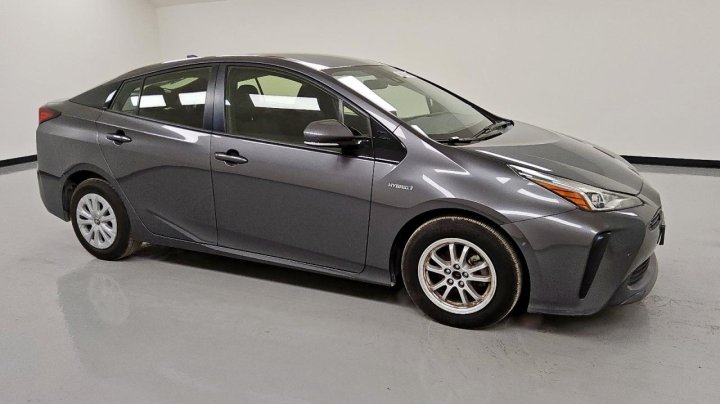 Toyota Prius  2019