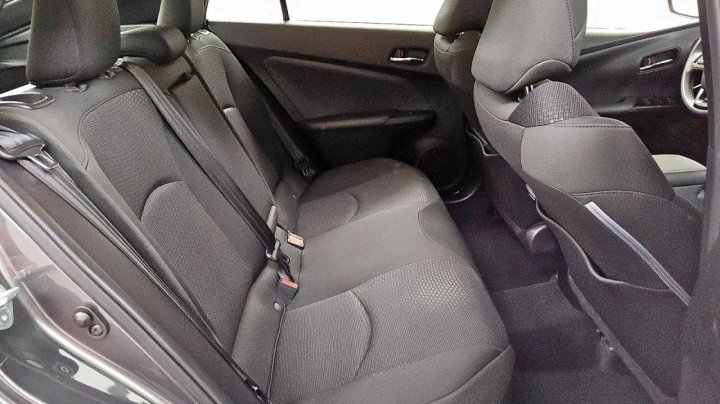 Toyota Prius  2019