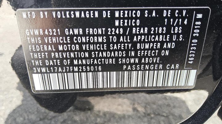 Volkswagen JETTA SEL 2015