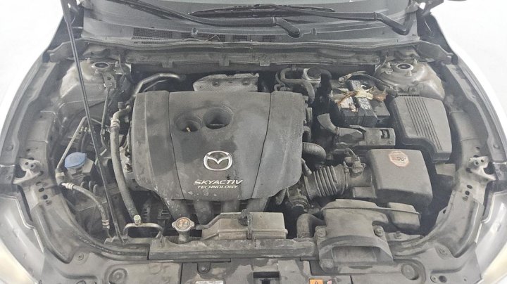 Mazda 6 TOURING 2015
