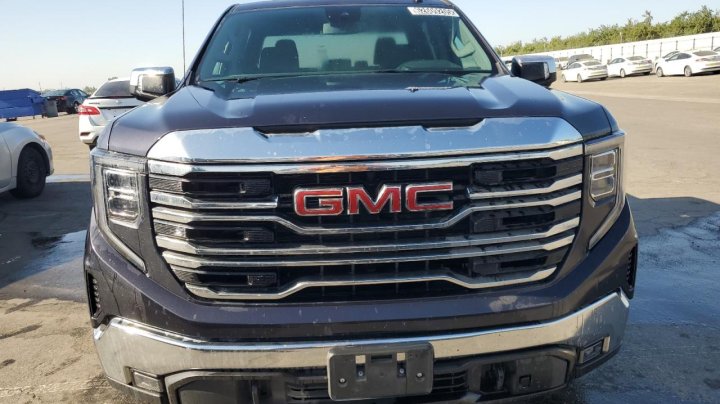 GMC Sierra K1500 SLT 2023