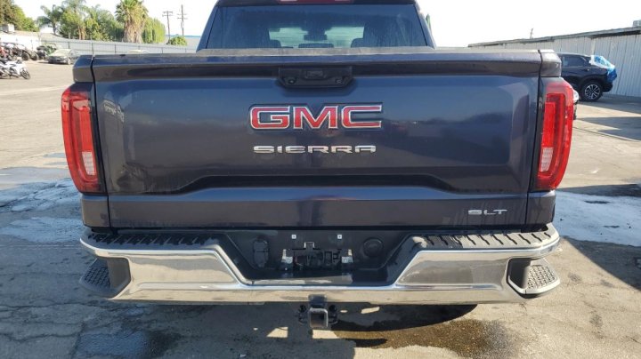 GMC Sierra K1500 SLT 2023