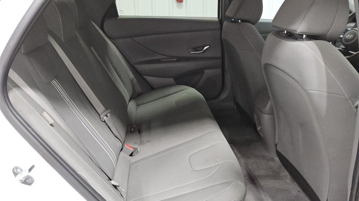 Hyundai Elantra SEL 2024