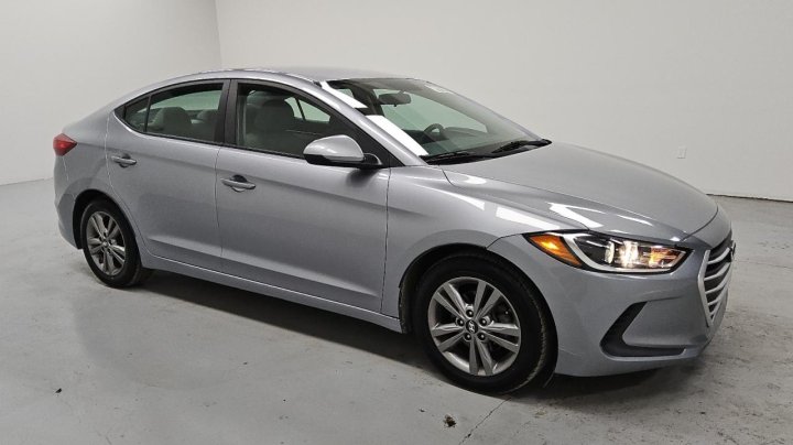 Hyundai Elantra SE 2017