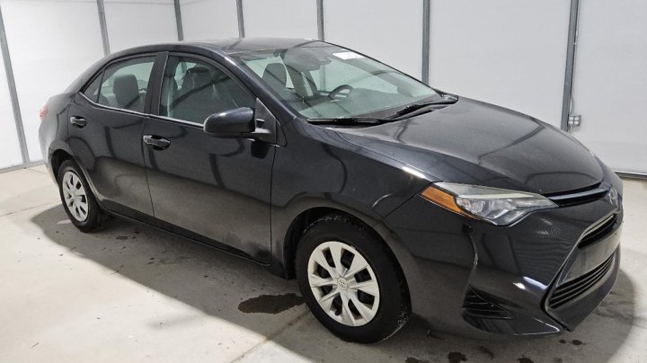 Toyota Corolla L 2018
