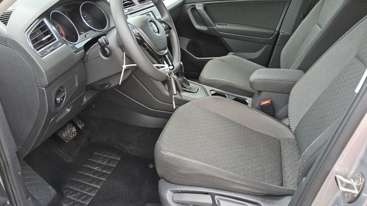 Volkswagen Tiguan S 2020