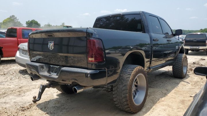 RAM 1500 ST 2017