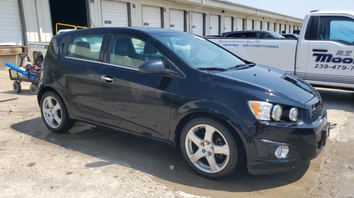 Chevrolet Sonic LTZ 2016