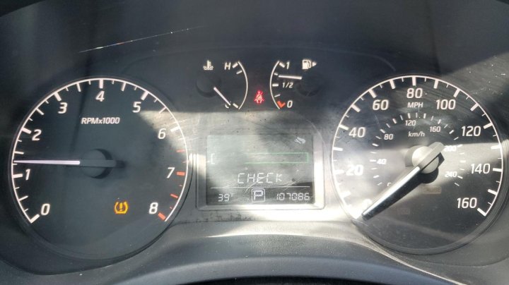 Nissan Sentra S 2016