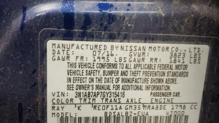 Nissan Sentra S 2016