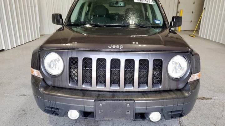 JEEP Patriot LATITUDE 2015