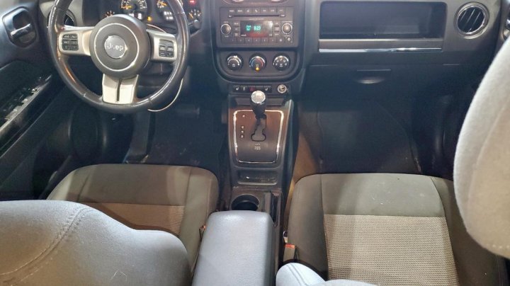 JEEP Patriot LATITUDE 2015