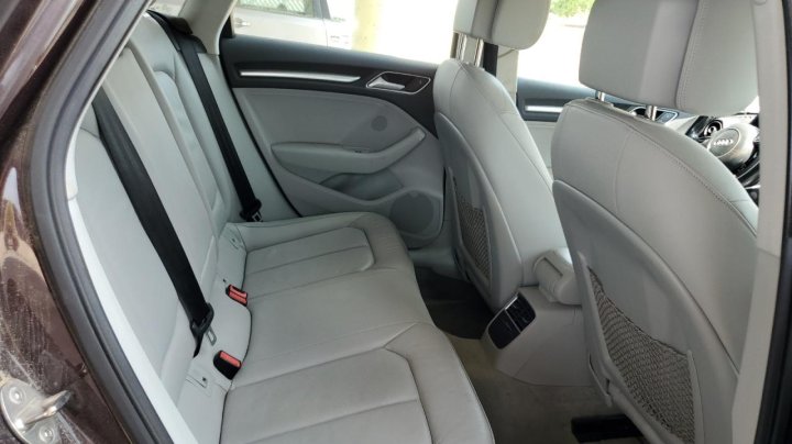 Audi A3 PREMIUM 2015