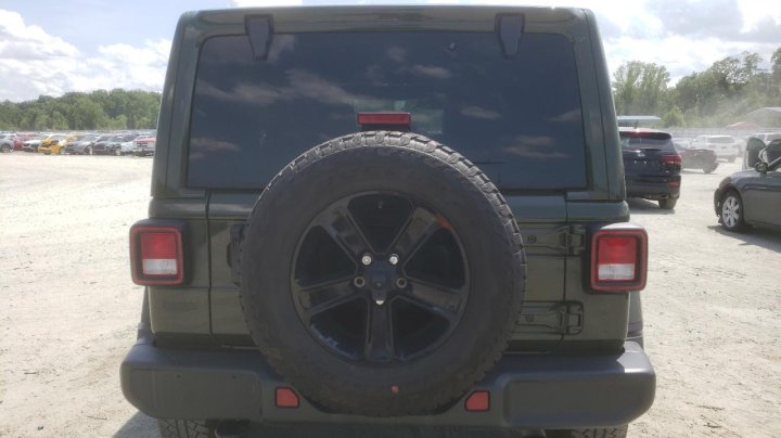 JEEP WRANGLER UNLIMITED SAHARA 2021