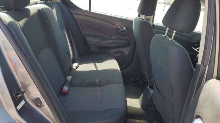 Nissan Versa S 2019