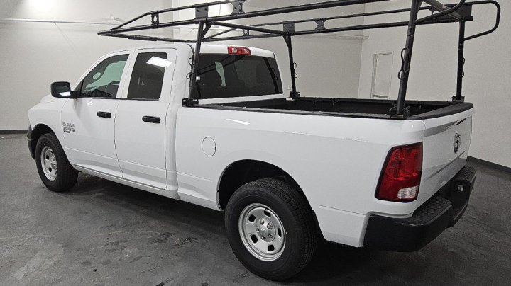 RAM 1500 CLASSIC TRADESMAN 2022