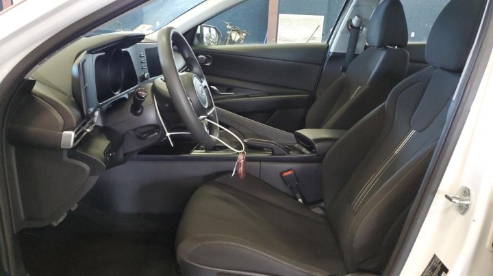 Hyundai Elantra SEL 2021