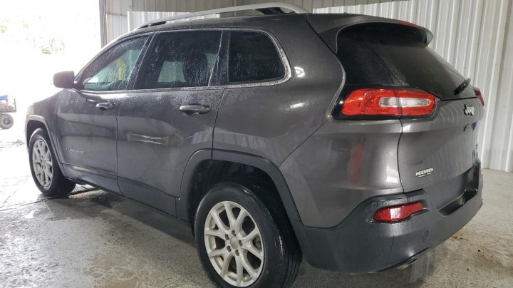 JEEP Cherokee LATITUDE 2017